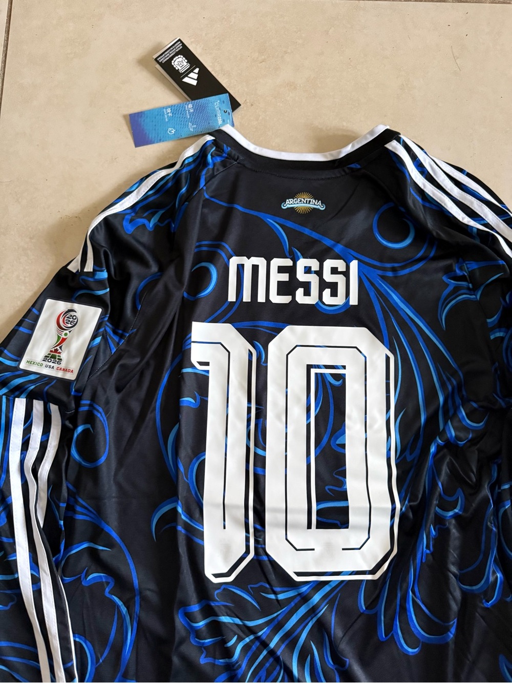 Adidas brand new soccer jersey world cup lionel messi long sleeve soccer jersey - Picture 7 of 9